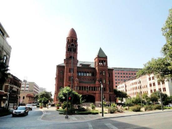 Bexar County Courthouse